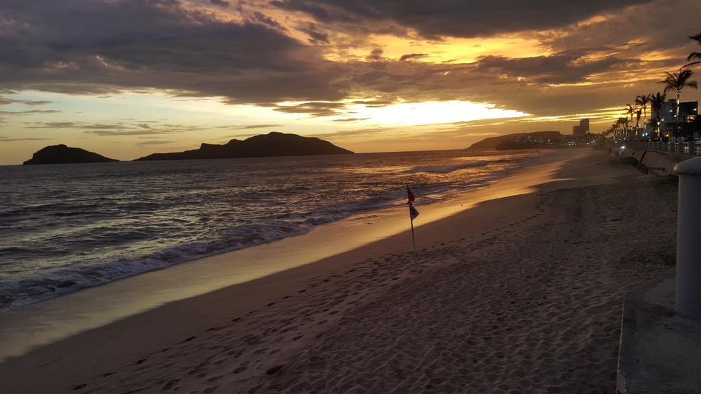 Las Flores Beach Resort Mazatlan Ngoại thất bức ảnh